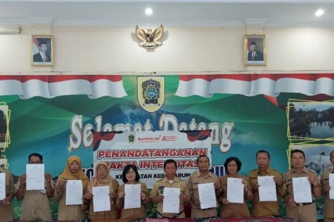 Penandatanganan Pakta Integritas ASN Kec Kebonarum Tahun 2024