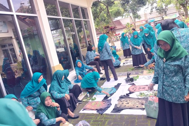 TP PKK Kebonarum Gelar Pelatihan Eco-Bleach, Dorong Inovasi Ramah Lingkungan