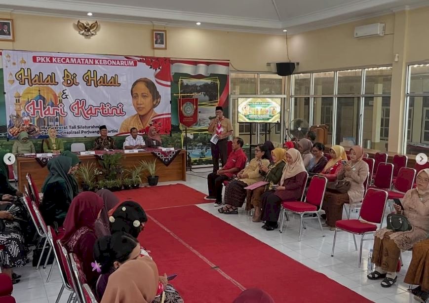 Semarak Halal Bihalal dan Peringatan Hari Kartini PKK Kecamatan Kebonarum: Momentum Pererat Silaturahmi dan Kobarkan Semangat Emansipasi