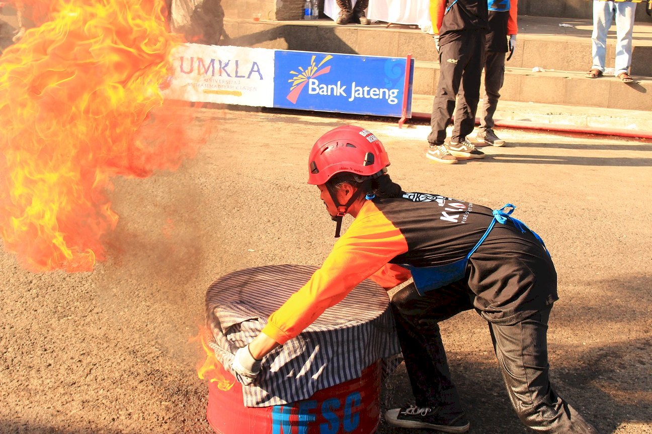 Semangat Pantang Padam! Relawan Kebonarum (REBORN) Pertahankan Gelar Juara 1 Klaten Fire Safety Challenge 2026